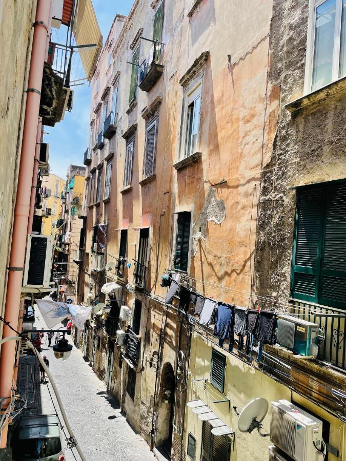 Napoli Suites Quartieri Exterior foto